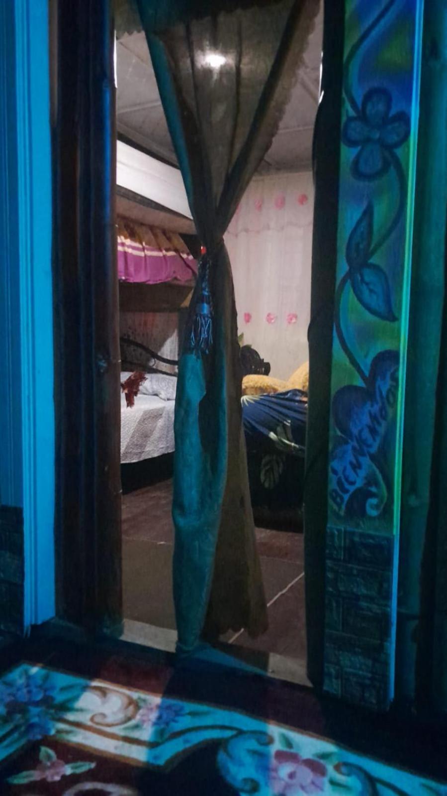 Hostal Cafe Axel Bocas del Toro Eksteriør bilde