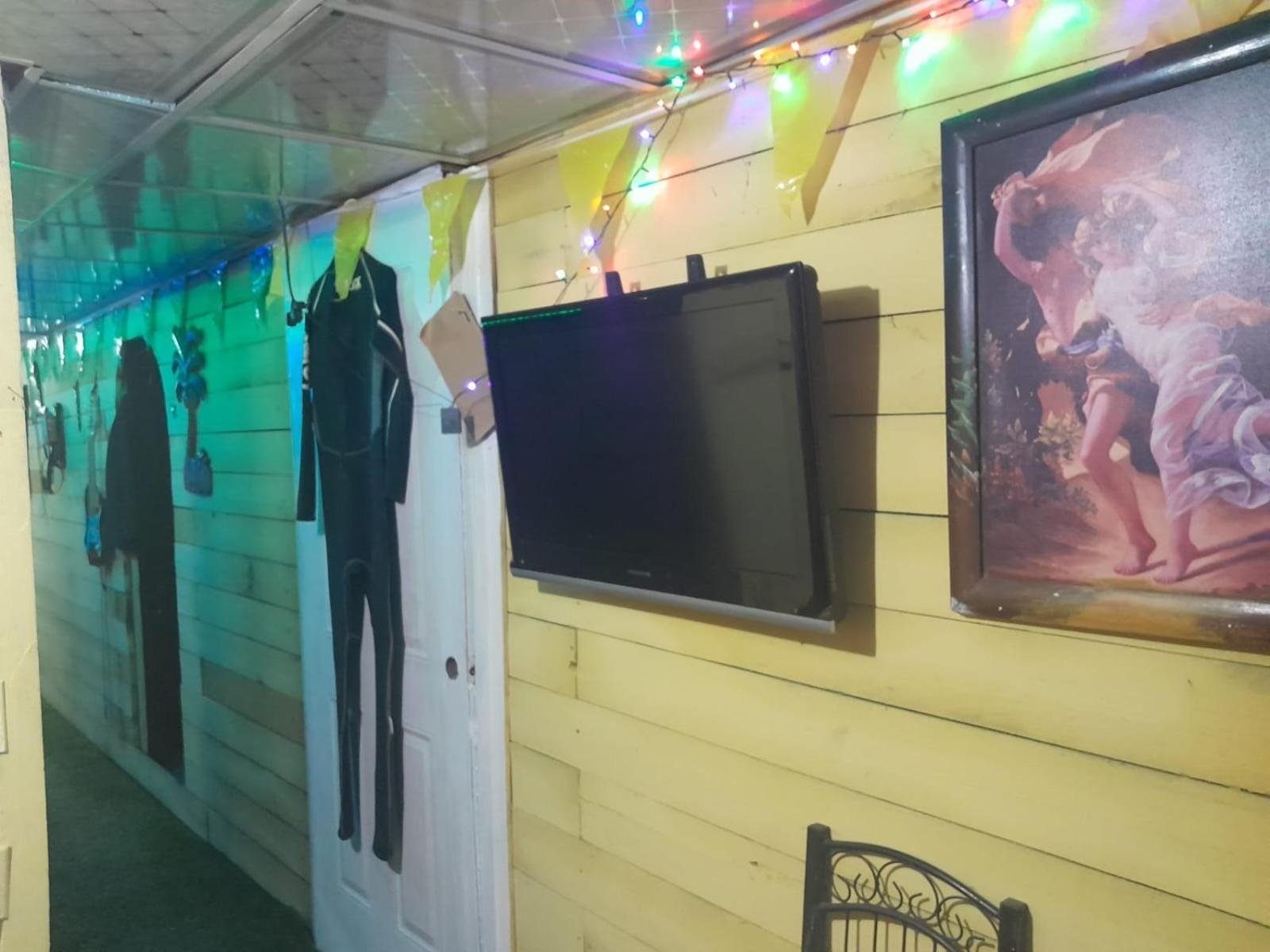 Hostal Cafe Axel Bocas del Toro Eksteriør bilde